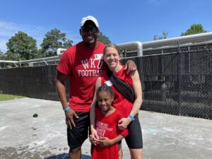 parents volunteering at field day